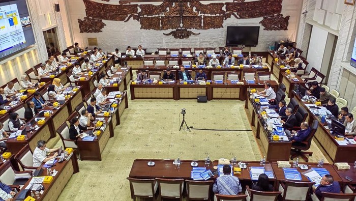 Dirjen Pajak ungkap masalah penerimaan pajak 2025