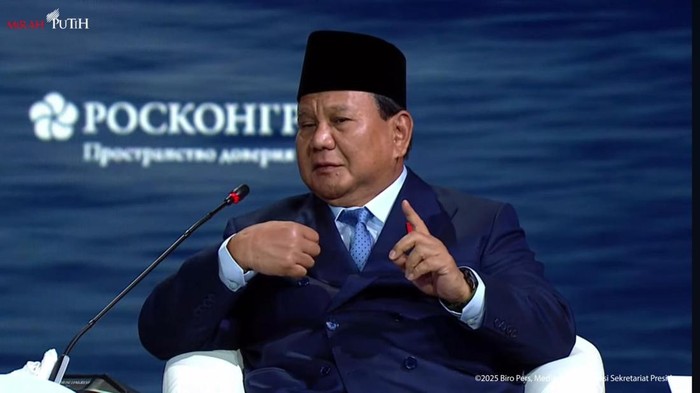 Presiden Prabowo Subianto dalam pertemuan internasional mewakili Indonesia